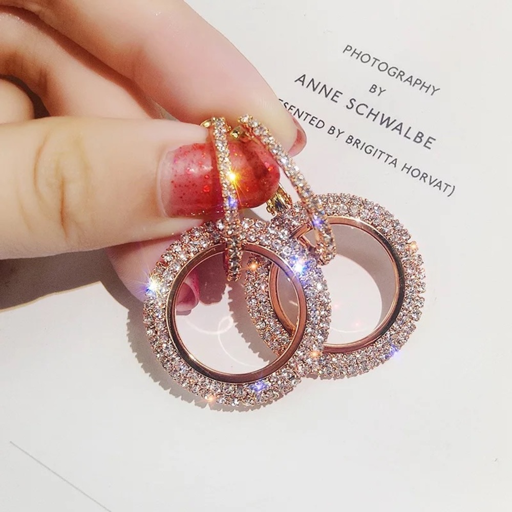 New Women’s Round Elegant Drop Earrings